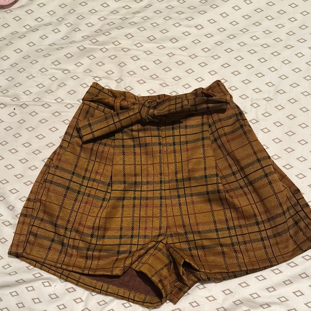Plaid High-Waisted Women Shorts